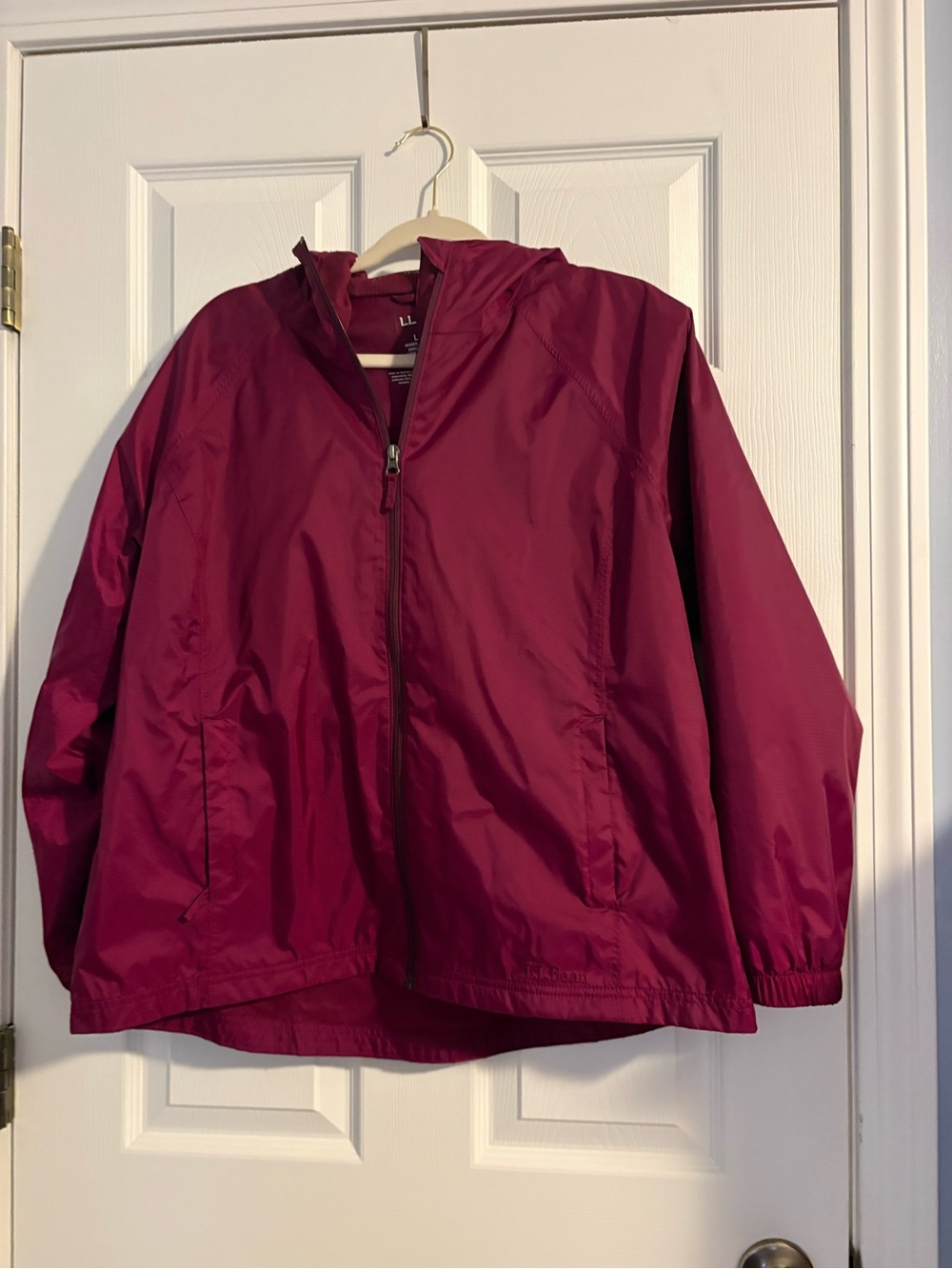 L.L. Bean Women’s Hooded Full Zip Rain Jacket - Burgundy